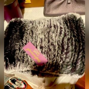 Glamourpuss Original Fur Funnel